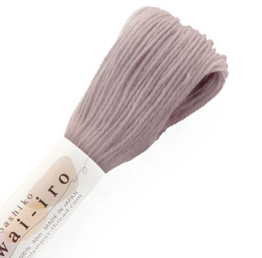 Olympus Sashiko Thread, Medium Skein 40m, Paletone Oat Milk A16